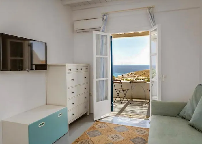 Emerald Bay 4br With Pool By Lia Semesterbostad Kalafati