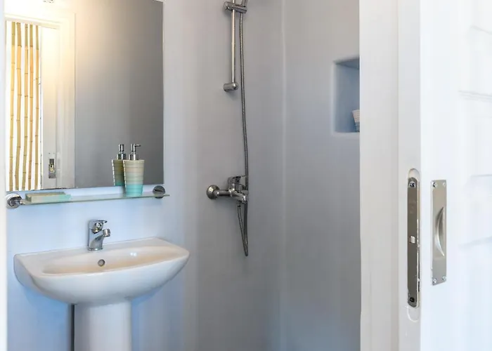 Emerald Bay 4br With Pool By Lia 別荘