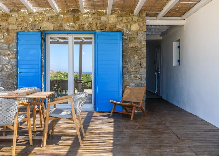 Emerald Bay 4br With Pool By Lia Tatil Evi *